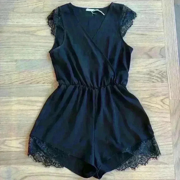 Kimchi Blue Pants - UO Kimchi Blue Lace Trim Romper